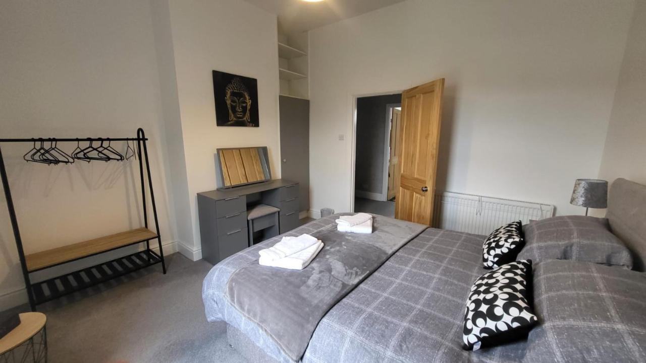 Stay - At Southport Holiday Home - Sleeps 6 Bagian luar foto