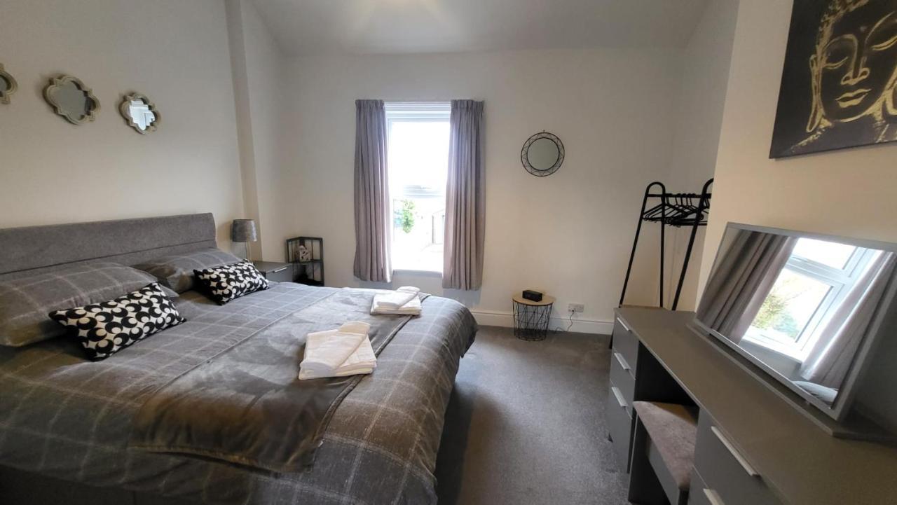 Stay - At Southport Holiday Home - Sleeps 6 Bagian luar foto